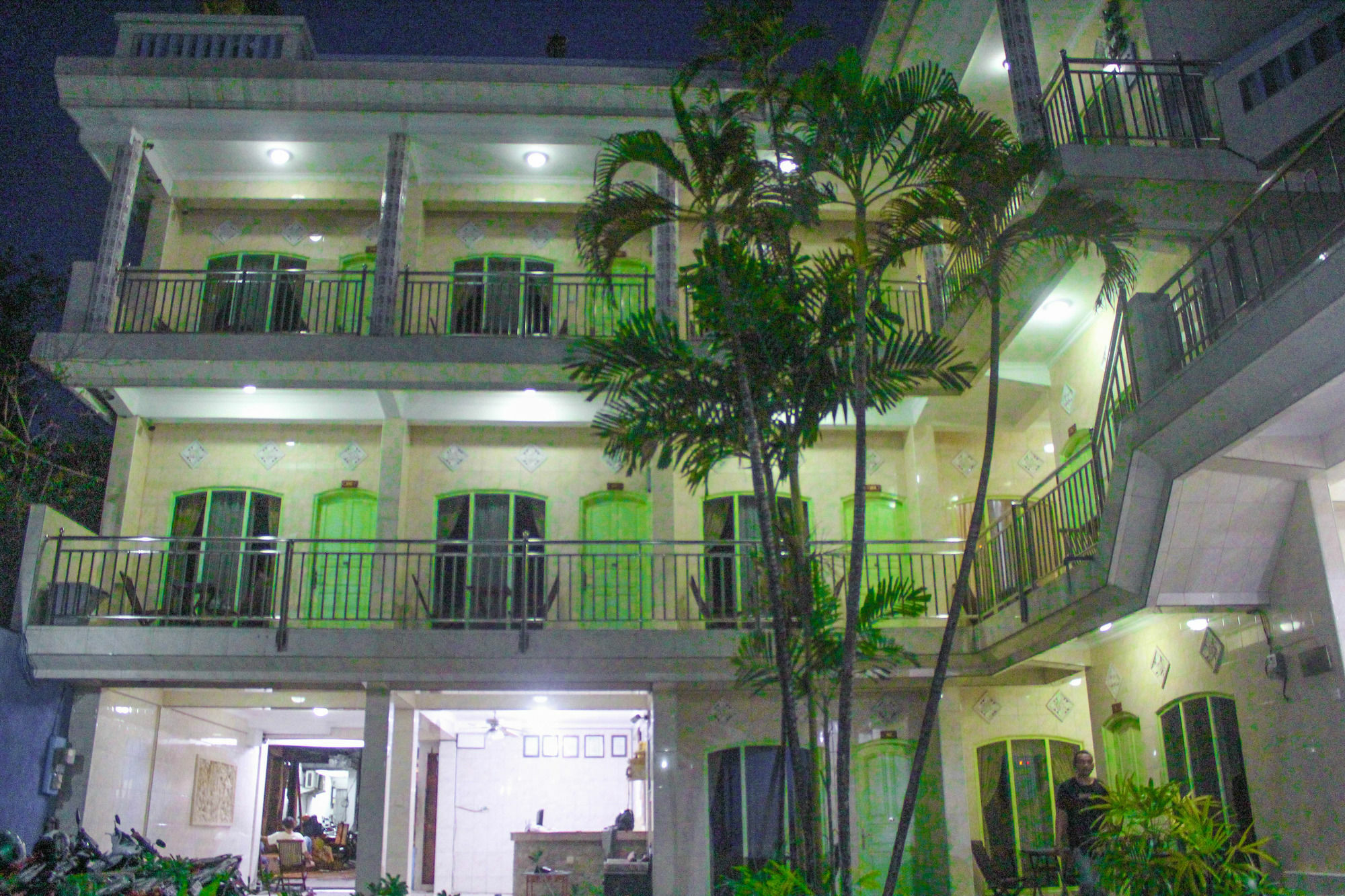 Balita Beach Inn Kuta Kuta  Exterior photo